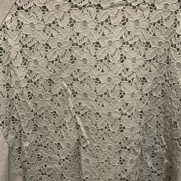 Sage green/ blue • long sleeved t-shirt • - Picture 6 of 7